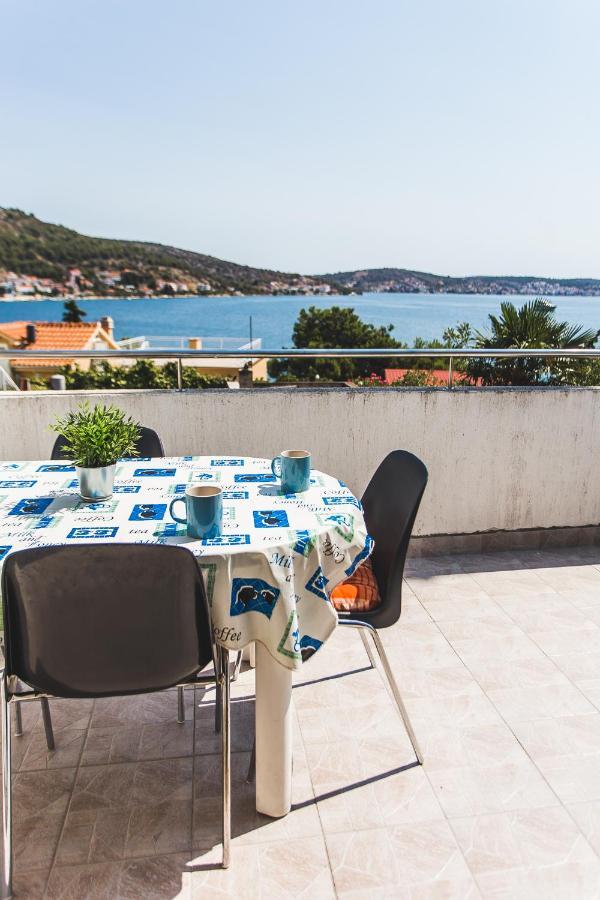 Apartmani Males Rogoznica  Εξωτερικό φωτογραφία