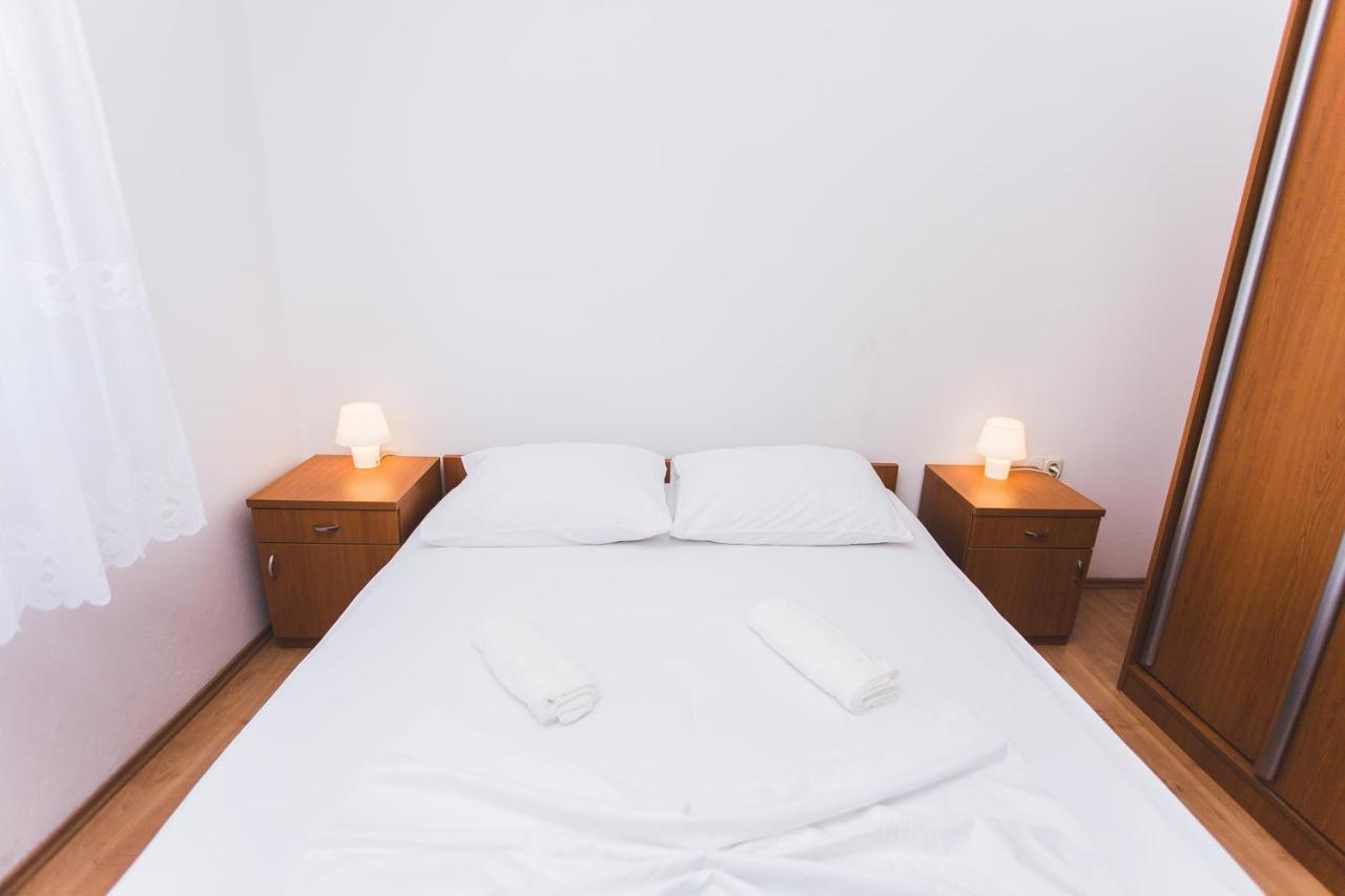 Apartmani Males Rogoznica  Εξωτερικό φωτογραφία