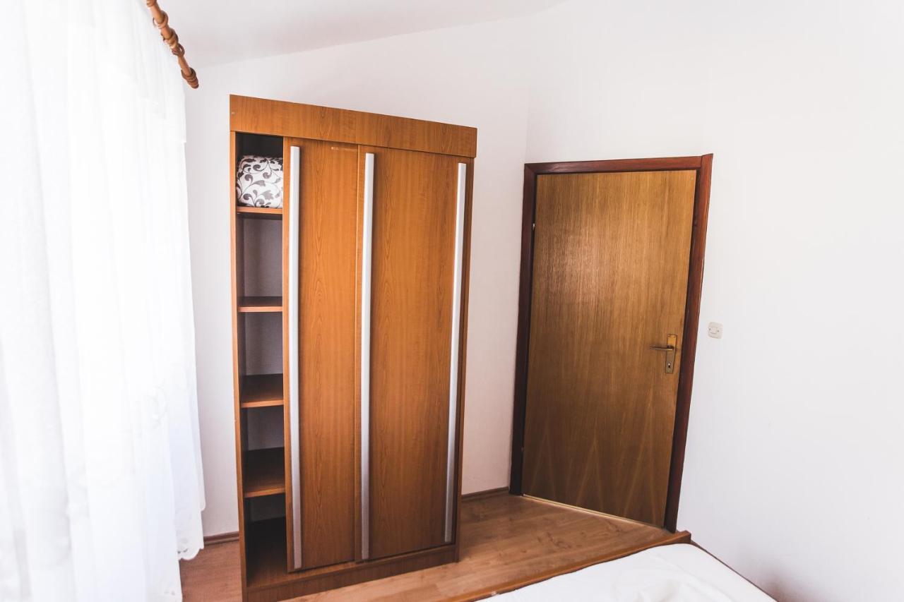 Apartmani Males Rogoznica  Εξωτερικό φωτογραφία